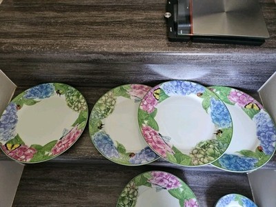 American Atelier Hydrangea Porcelain Set 4 10.5'' Dinner Plates Pattern 3376