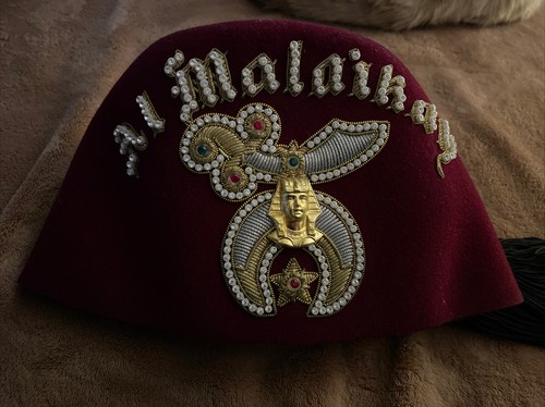 Vintage Masonic SHRINERS Jeweled FEZ 