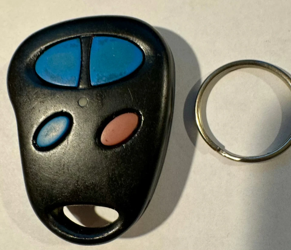 DEI keyless remote alarm starter control 476S 2(66) transmitter car keyfob fob - Image 2 of 3