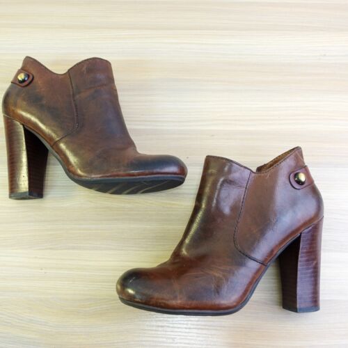 Vintage Ankle Booties Womens 7 M NICOLE Orbit Cognac Leather Chunky Heel Edgy - Picture 2 of 15