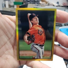 2019 Bowman Heritage Chrome Gold Refractor D. L. Hall #113 #ed 33/50