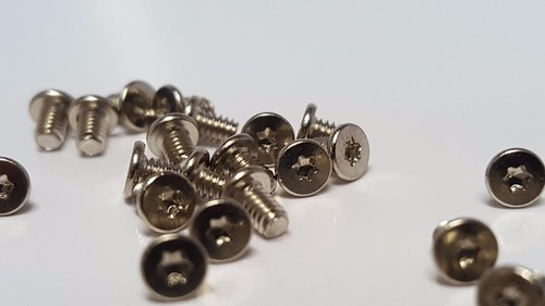 XPS 15 9550 Small Base Screws 12x Silver T5 M2x3mm Torx Laptop Screw Schrauben - Picture 4 of 6