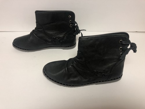 Harper, Chelsea Boots-Black 