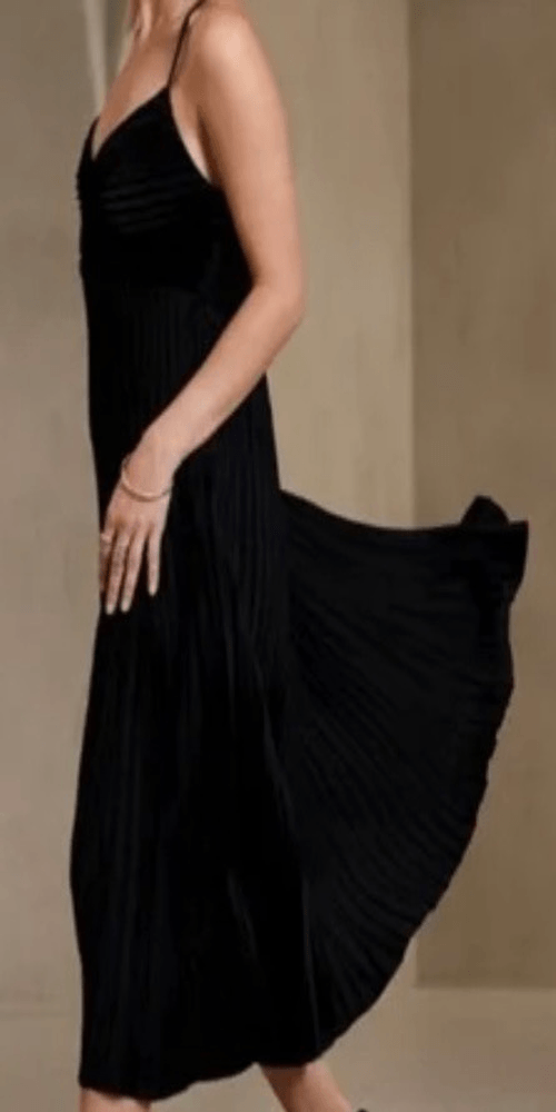 banana republic solaire pleated midi dress Banana Republic Solaire Pleated Midi Dress size 0