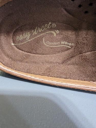 Easy Street FOREVER Women's Slip On Flats, 8M - Picture 7 of 7