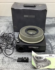 Kodak Carousel 800 Slide Projector w/ Remote  Case   Not Working