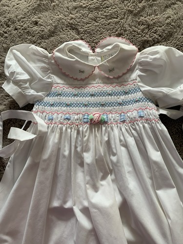 Vintage gesmoktes Kleid Kinder Größe 4 Rosenknospen weiß Cottagecore lesen* - Bild 5 von 17