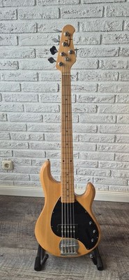 OLP StingRay 5   Offiziell lizenzierter Music Man 5-Saiter Natur