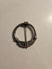Ancienne Broche Pénannulaire ou Fibule Celtique , épingle de costume