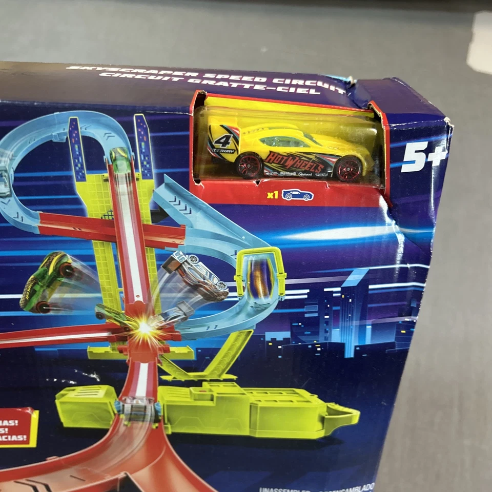Hot Wheels Race Track Neon Speeders Skyscraper Speed Circuit Motorized Booster - Image 3 of 4