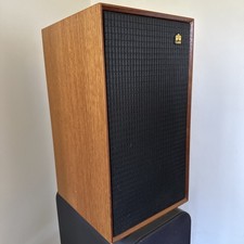 Castle Richmond Speakers in VGC ~ Fully working complete with grilles. 