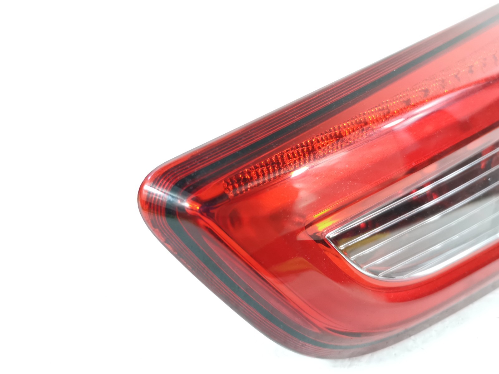 Maserati Ghibli S Q4 2015 Auto 3.0 L Rear Right Side Inner Tail Light Lamp OEM