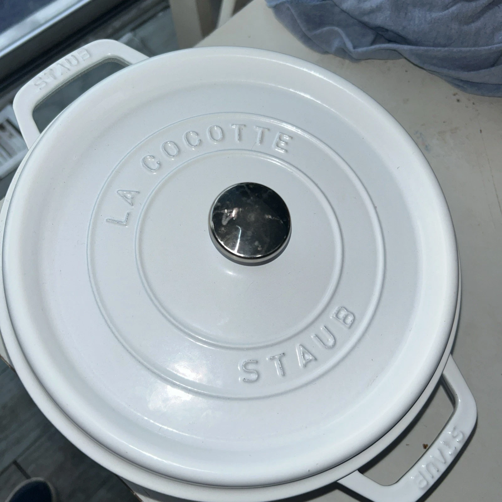 la cocotte staub dutch oven