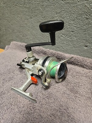Daiwa 2600C Hi-Speed Spinning Fishing Reel