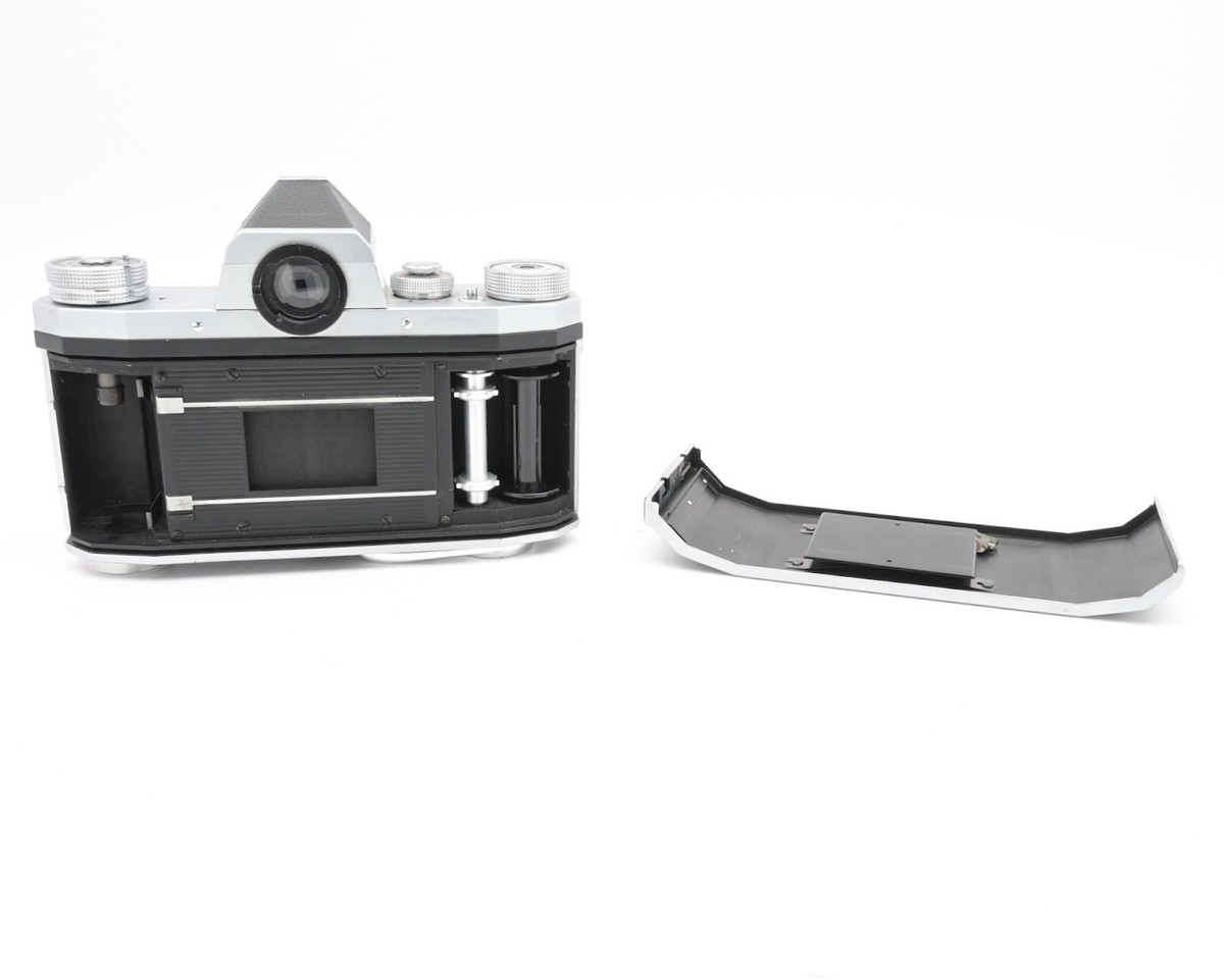 Pentacon Praktica IV 35mm Film Camera with M42 Mount & Body
