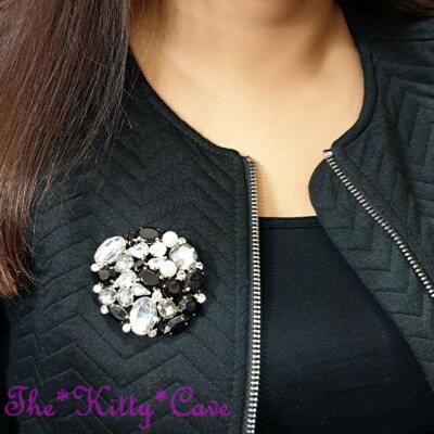 Vintage Deko Stil schwarz klar Kristall Perle Cluster Korsage Gold Plt Brosche Pin