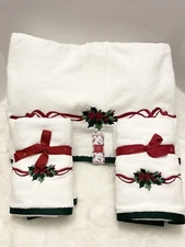 North Spruce Lane CHRISTMAS Holly Holiday Bath Towel Hand Towel 7pc Set