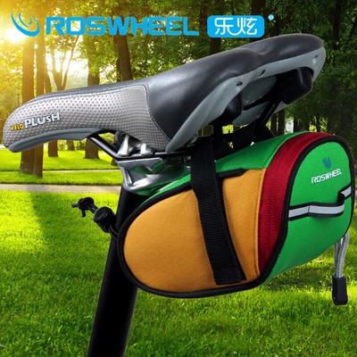 saddle bolsa on bike