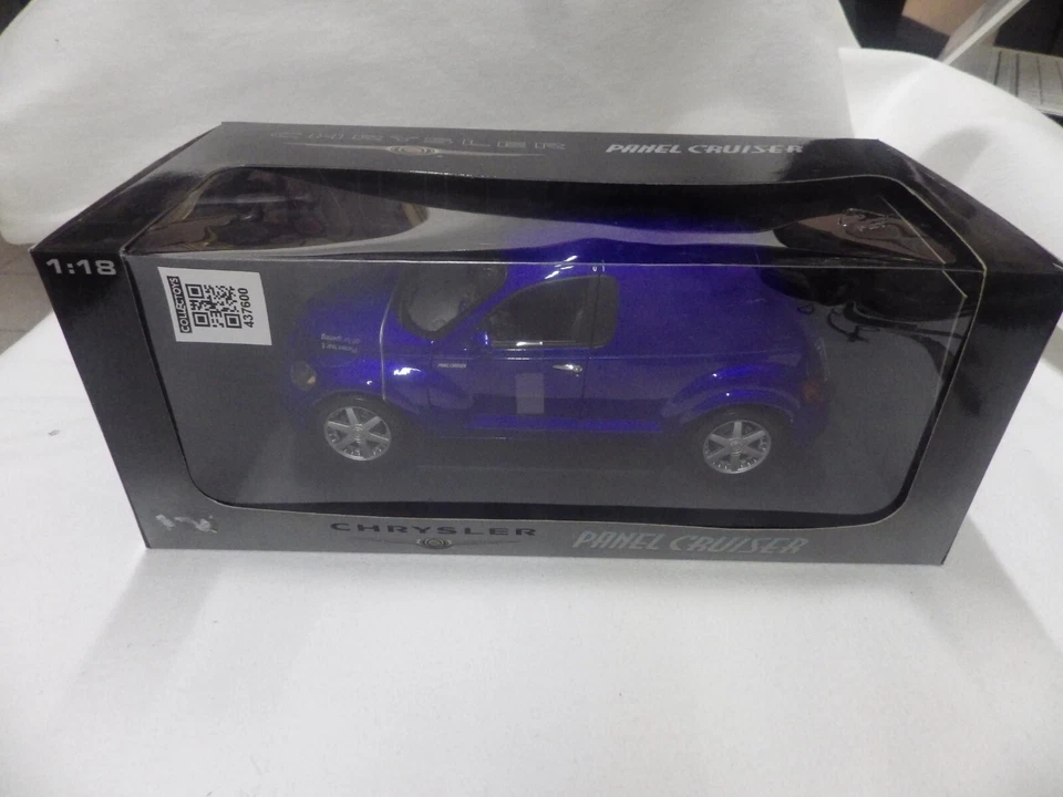 CHRYSLER PANEL CRUSER AUTOART 1/A8 CON SCATOLA - Immagine 4 di 4