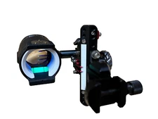 Axcel LANDSLYDE Hoyt Sight RH Picatinny Mount W/ Ultraview UV3XL 3 pin SE