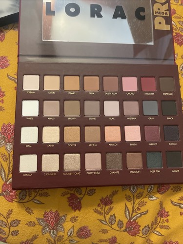 LORAC MEGA PRO Palette 32 Shade Eyeshadow Palette Limited Edition 100% Auth Bnib - Picture 2 of 10