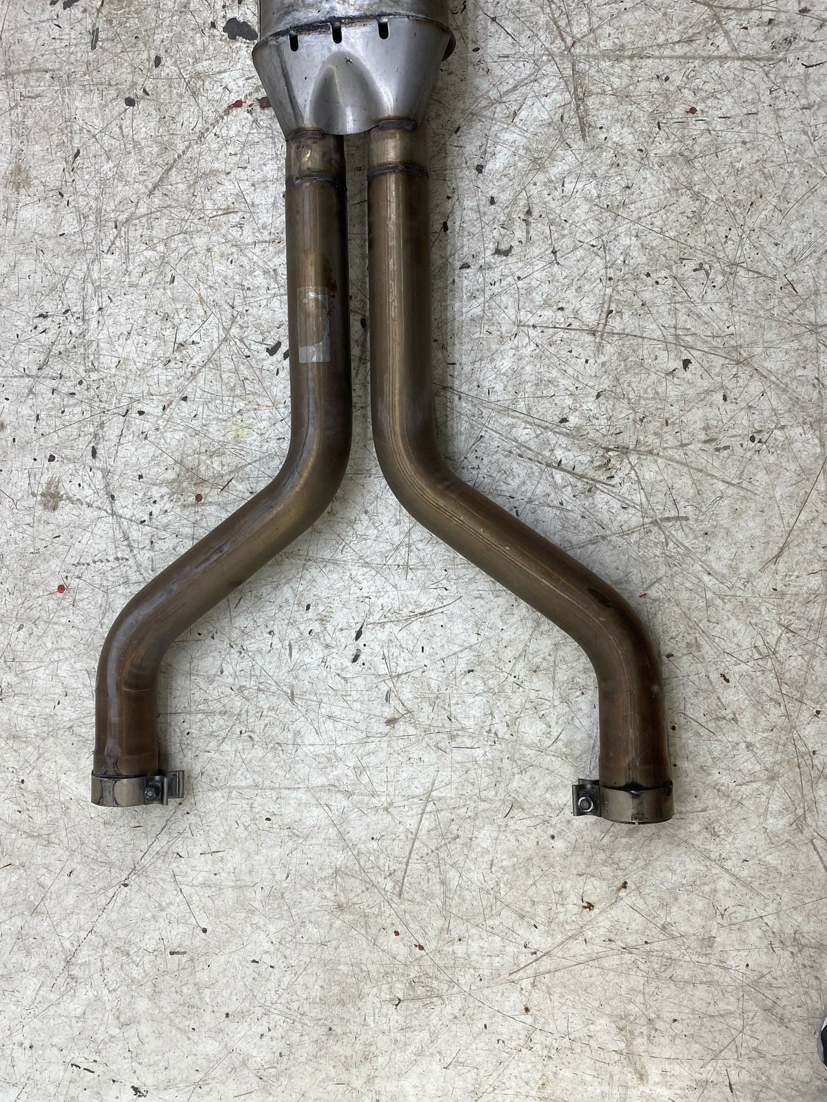 2010-2020 BENTLEY MULSANNE CENTER MIDDLE EXHAUST MUFFLER PIPE SYSTEM 3Y0253200
