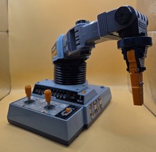 Vintage Radio Shack Armatron Robotic Claw Arm Toy FOR PARTS ONLY doesn't work.