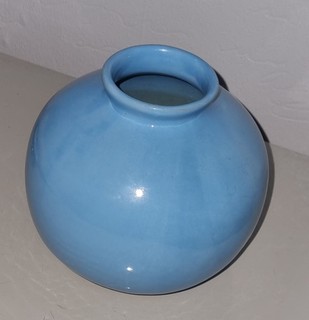 Vintage Blue Wellfleet Pottery Bulbous Round Flower Holder Vase 4.5" High