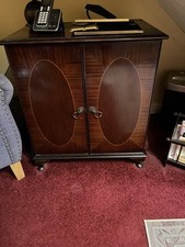 Bargain - Mahogany Wood Hi-Fi Cabinet