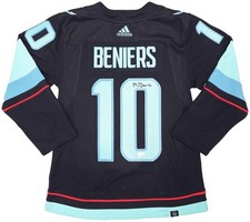 Seattle Kraken Matty Beniers Auto Blue Adidas Authentic Jersey Size 44 Fanatics