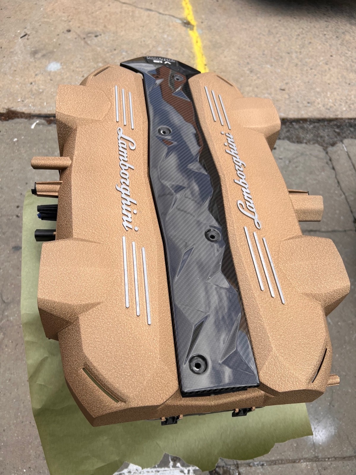 Lamborghini Aventador SVJ Ultimae Intake Manifold  7M133151K 7M103927K 7M103115L