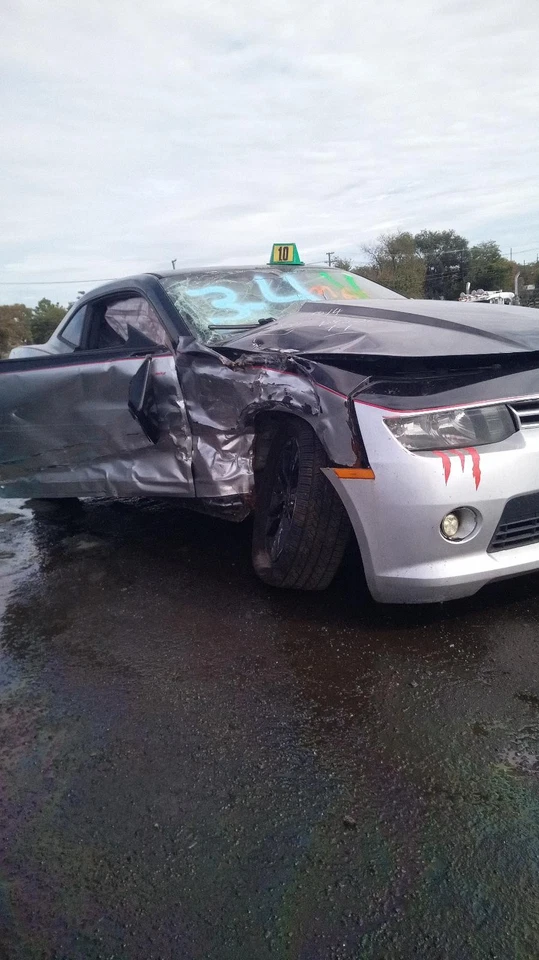 Chevrolet Camaro 2014 tracción trasera conjunto de portador diferencial 128 k millas OEM negro Foto 2 de 4