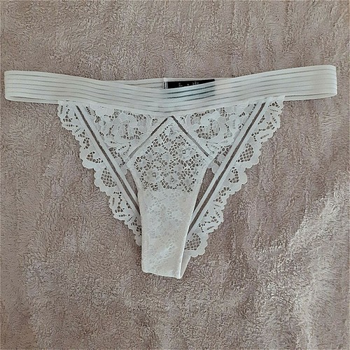 Bragas tanga surtidas de Victoria's Secret talla mediana - Imagen 11 de 16
