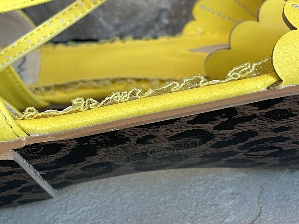 Bettie Page Mujer’s Correa de Tobillo Plana Amarillo Rosa Flor Retro Pin-up Casa de Campo Foto 3 de 4