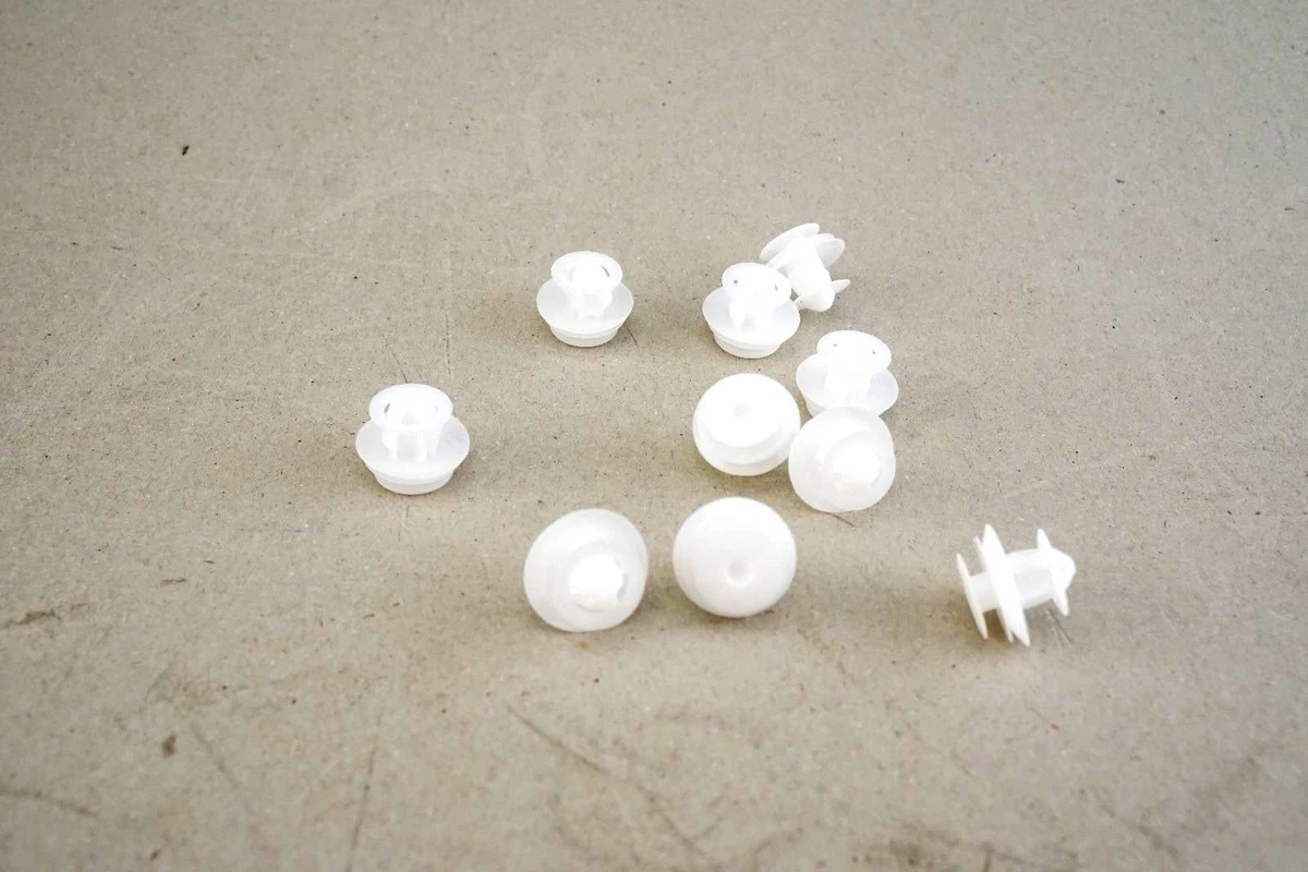 10) Pack NEW Genuine OEM TOYOTA 90467A0033 Panel Trim Clip 
