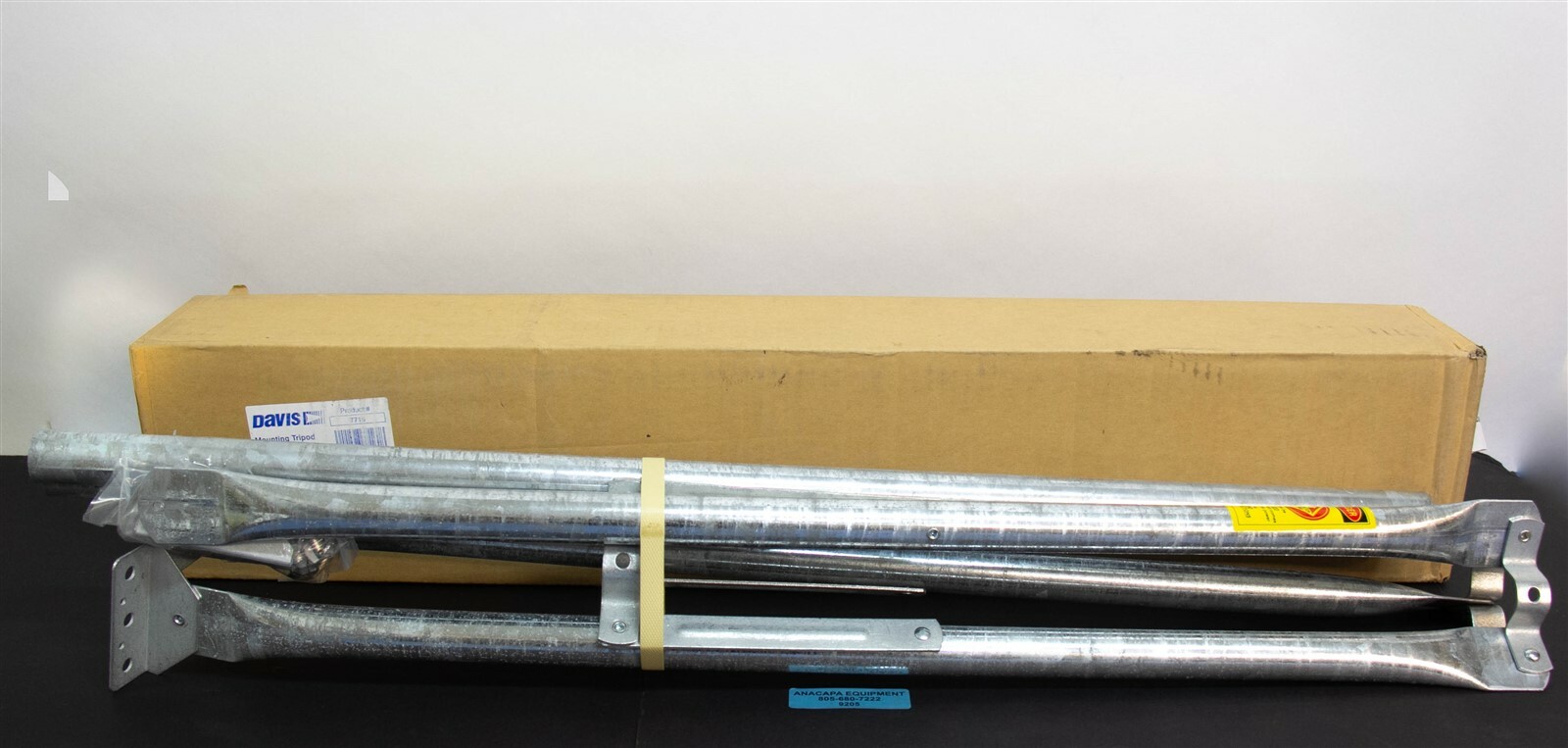 Davis Weather Station Mounting Tripod 7716 New (9205)K eBay