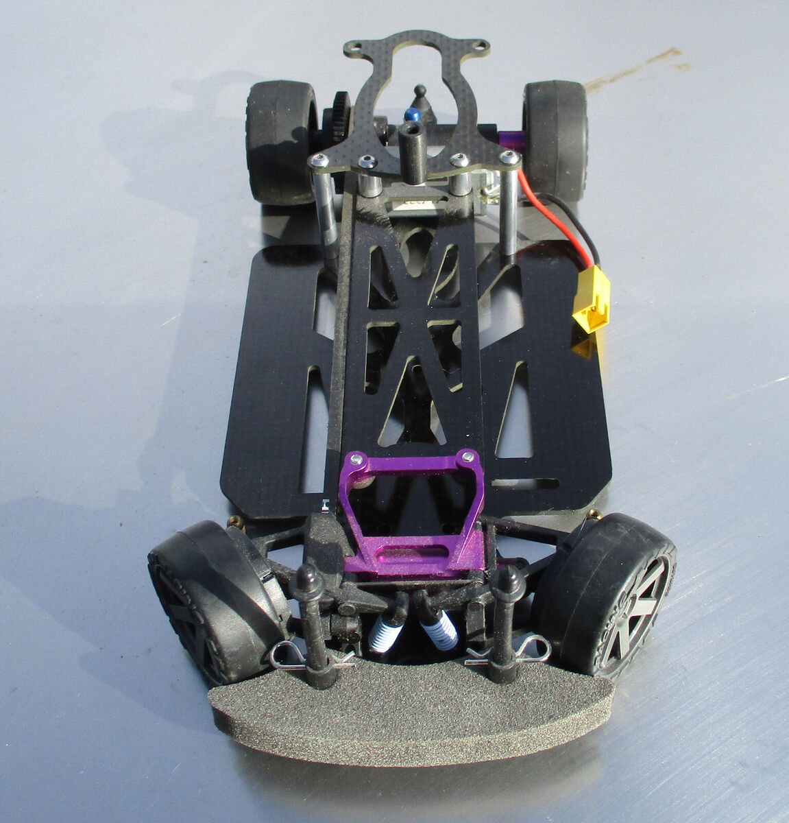 HPI Micro RS4 1/18 Carbon Fiber Rolling Chassis w/ Aluminum HPI Micro RS4 1/18 Carbon Fiber Rolling Chassis w/ Aluminum