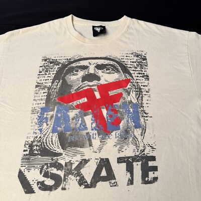 Fallen Skate T Shirt Size Large Skater is Within The Fallen Skating Spell Out
