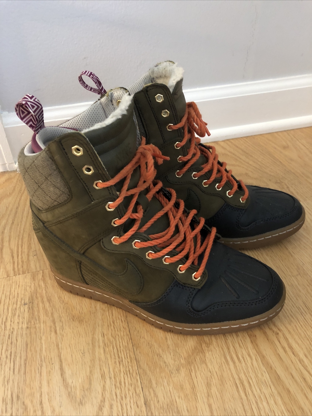 nike sky hi dunk sneaker boot