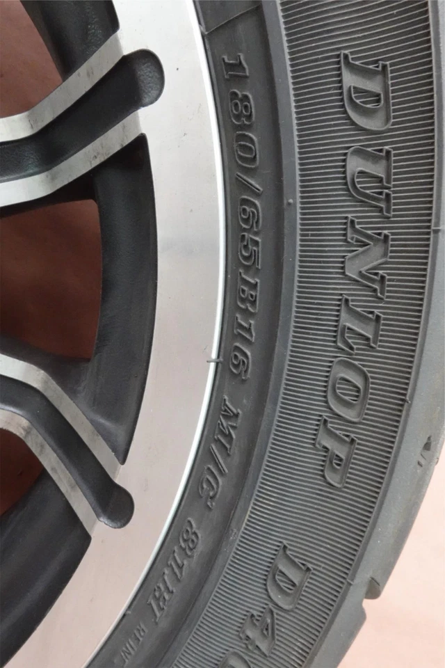 2017-2022 Harley Davidson Road King FLHR Rear Wheel Rim Tire 180/65 B16 - Изображение 3 из 4