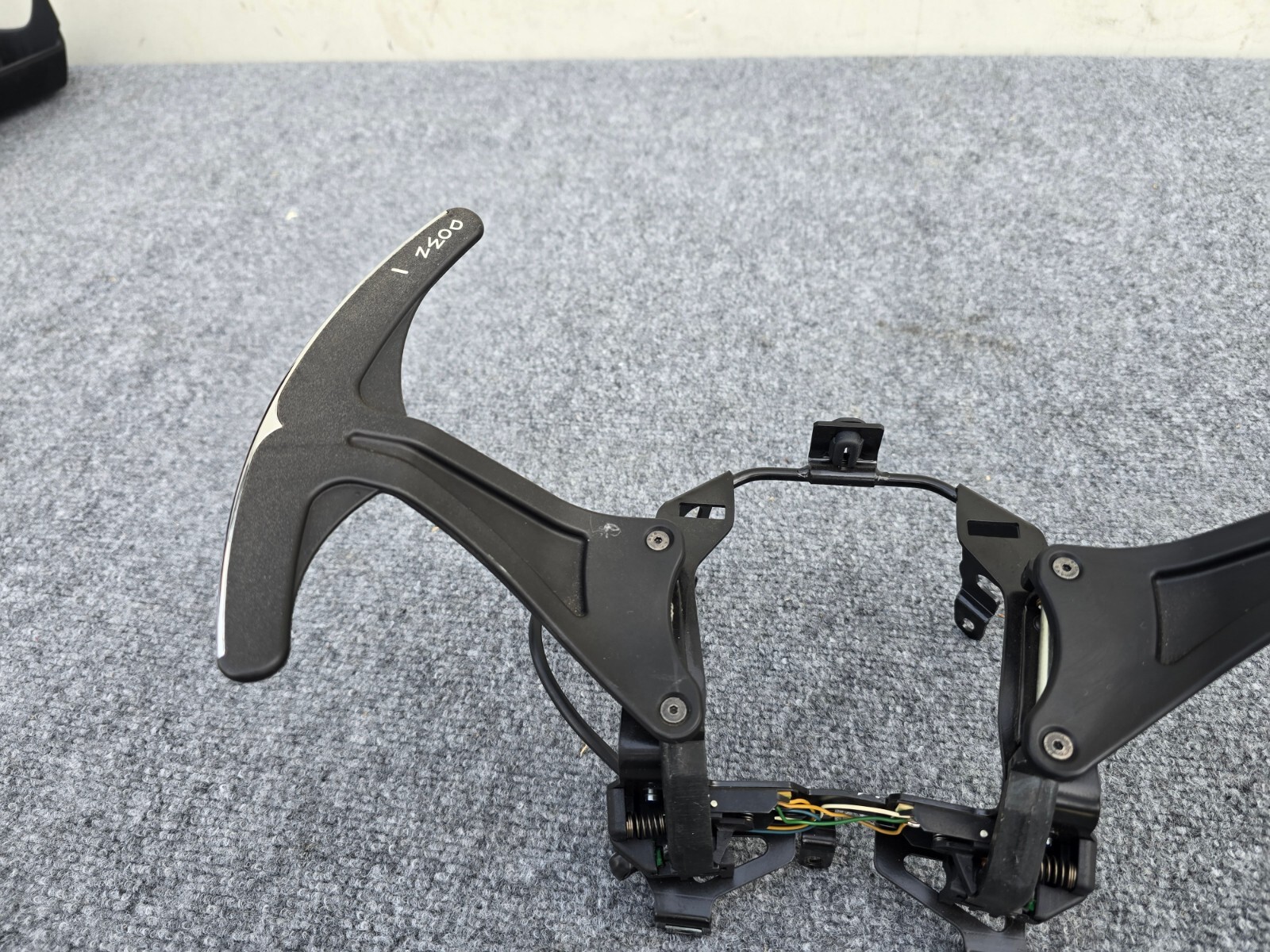 STEERING WHEEL PADDLE SHIFTER SHIFTERS 119K 08-19 MASERATI GRANTURISMO