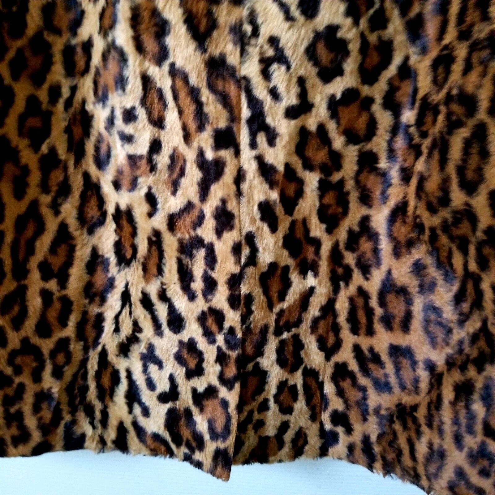 NWOT Vintage 1970's Leopard Faux Fur Pencil Skirt… - image 5