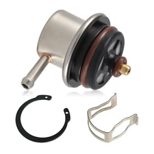 NEW Fuel Injection Pressure Regulator for 2001-05 Silverado 1500 2500 HD Impala
