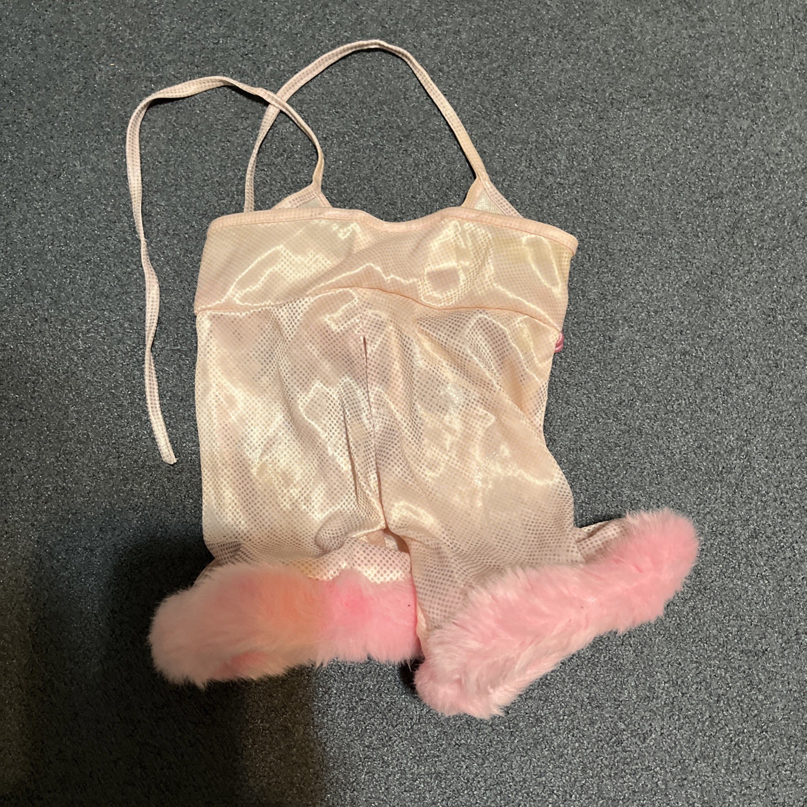 Picture 2 of 4