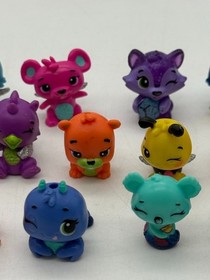 Lot of 21 Hatchimals Colleggtible Figures Mixed Seasons 