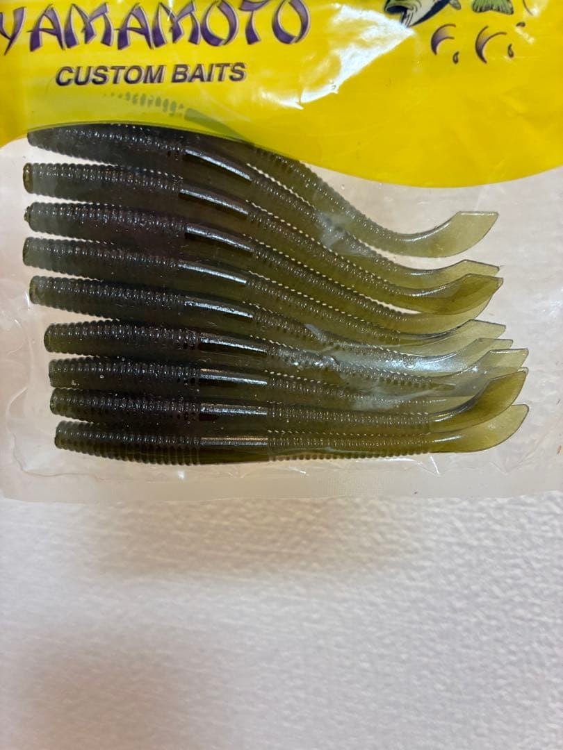 Gary Yamamoto Cut Tail Assortment Pack (11 Packs) - Image 2