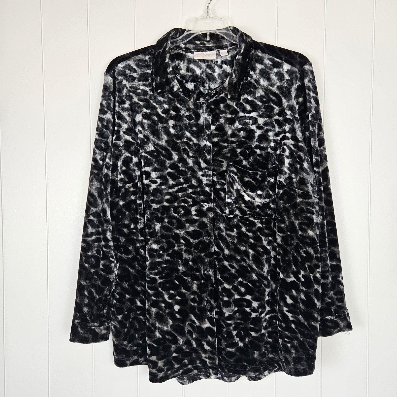 Belle Kim Gravel Shirt Womens Gray Animal Print Velvet Button Long Sleeve lX