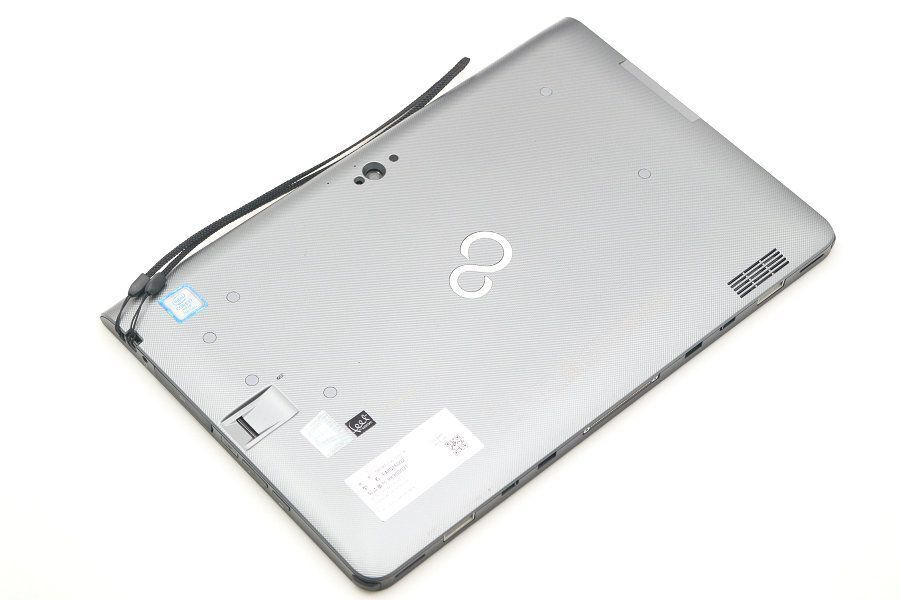Fujitsu ARROWS Tab Q737/R Core i7 7600U 2.80GHz RAM 8GB SSD Fujitsu ARROWS Tab Q737/R Core i7 7600U 2.80GHz RAM 8GB SSD