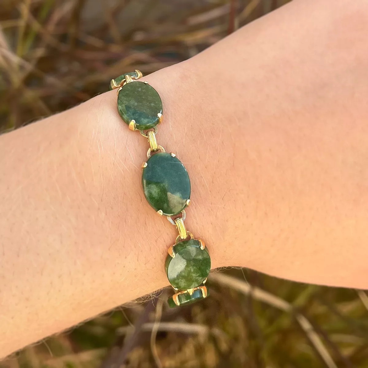 Jade bracelet with clearance gold
