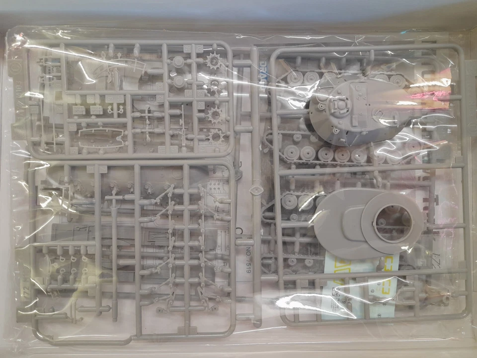 Dragon 7519 M103A1 Heavy Tank kit1/72 armor pro - Immagine 2 di 2